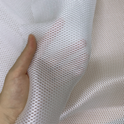 Сетка 3D трехслойная Air mesh 160 гр/м2, цвет Белый (на отрез)  в Звенигороде